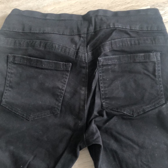 Black Crop pants/jeans - Picture 6 of 6